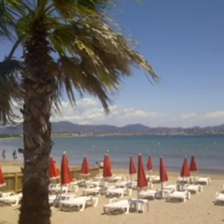 Superb With Balcony Near The Apartment Saint-Raphael (Var)