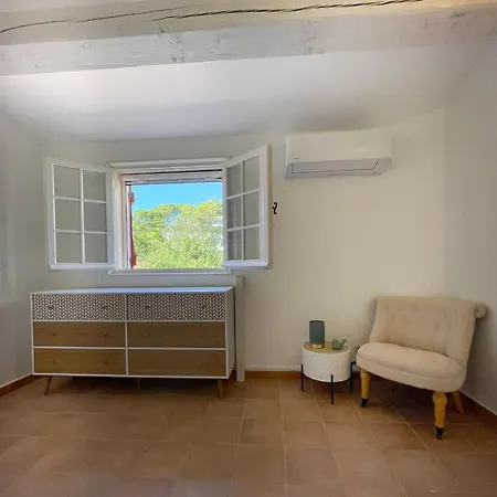 Superb With Balcony Near The Appartement *
